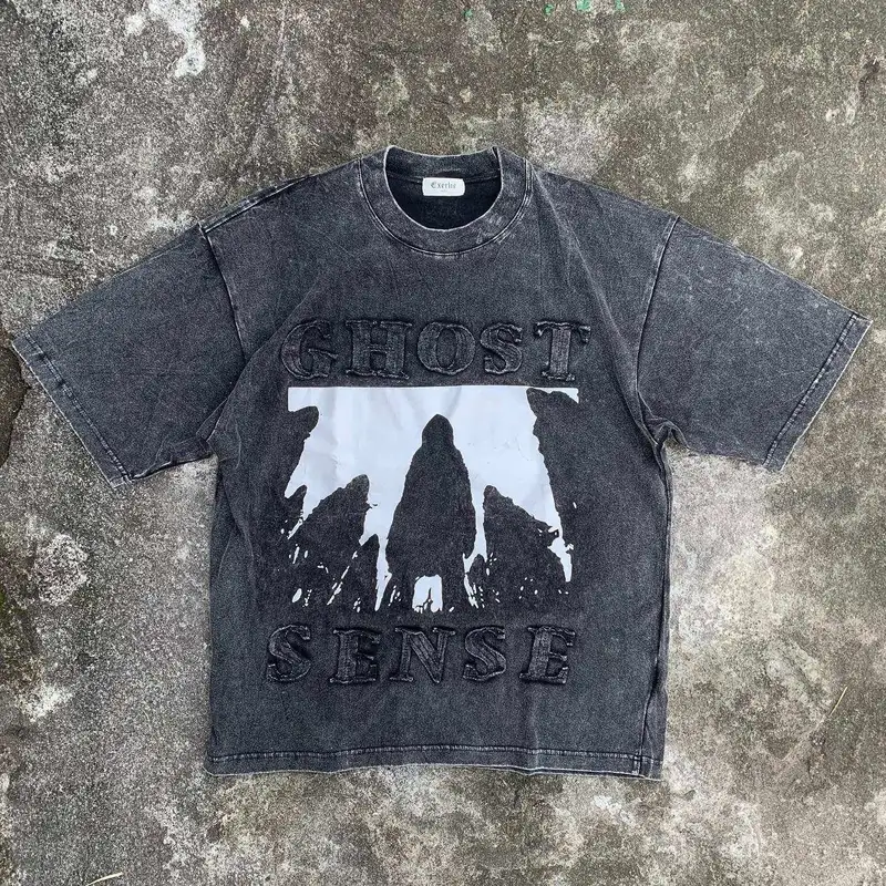 Distressed Patch Embroidery T Shirt With Custom Printing And Knitted Weaving Method